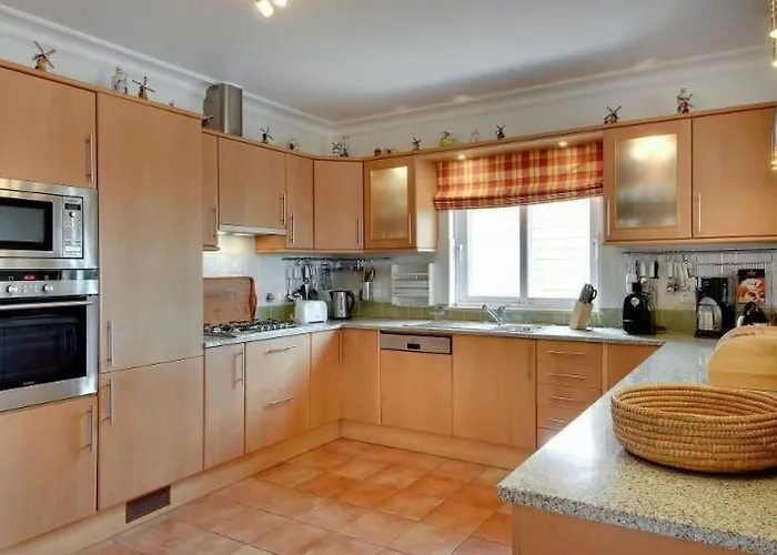 Ferienvilla Casa Alha By Interhome * Estômbar